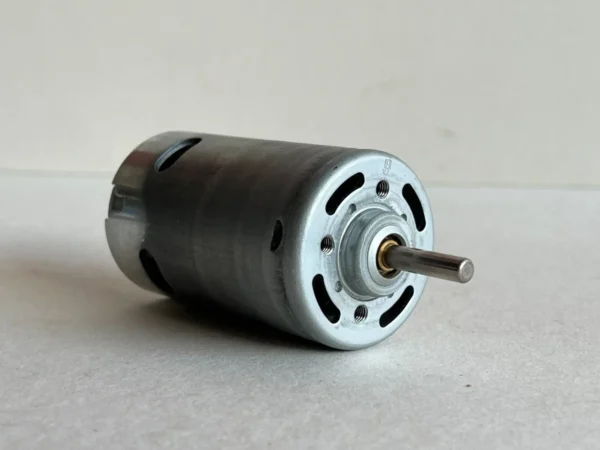 LOT OF 3 PCS - Johnson Electric Brush mowing motor/1090152 3Q2211 model MOT7001A - Image 3
