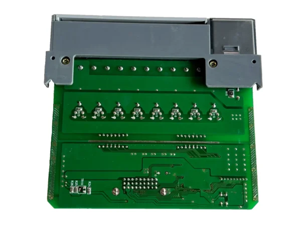 Allen Bradley SLC500 1746-0B8 Output Module - Image 3