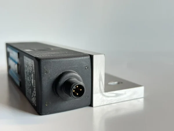 Schmersal MZM 100 B ST-AS REMAP 101209551 ELECTRO MAGNET SENSOR - Image 4