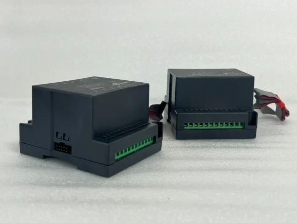 LOT OF 2 - Unitronics IO-RO8 Relay Output Expansion module - Image 4