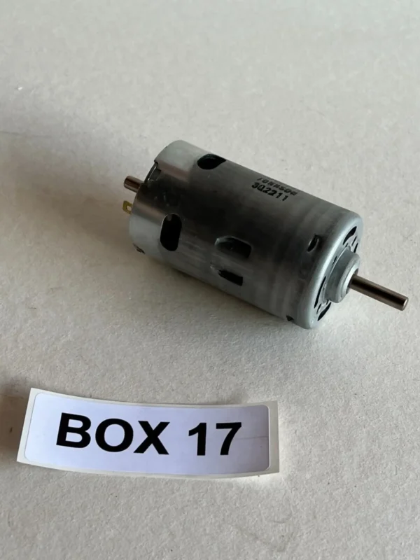 LOT OF 3 PCS - Johnson Electric Brush mowing motor/1090152 3Q2211 model MOT7001A - Image 4