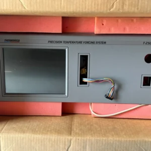 Thermonics T-2500 Precision Temperature Forcing System display panel