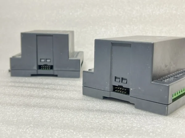LOT OF 2 pcs - UNITRONICS IO-PT400 / IOPT400 Expansion Module - Image 3