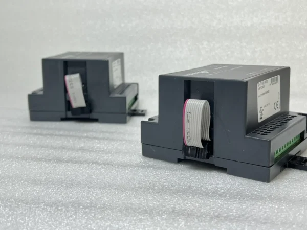 LOT OF 2 pcs - UNITRONICS IO-PT400 / IOPT400 Expansion Module - Image 2