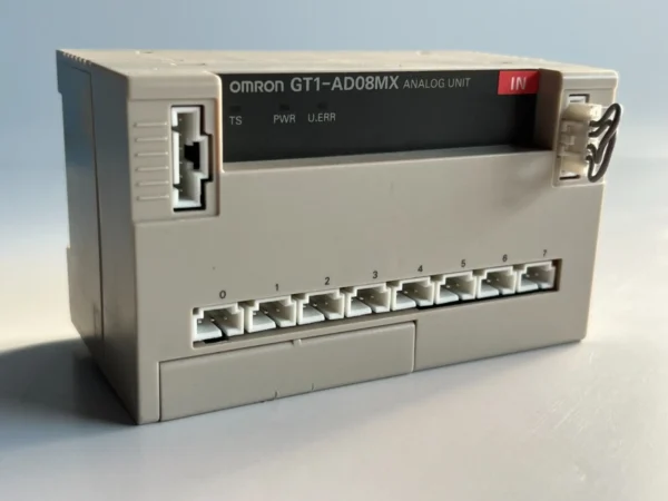 Omron GT1-AD08MX analog unit