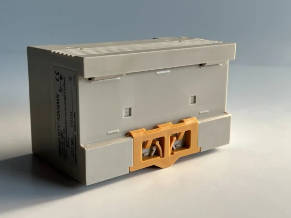 Omron GT1-AD08MX analog unit - Image 3
