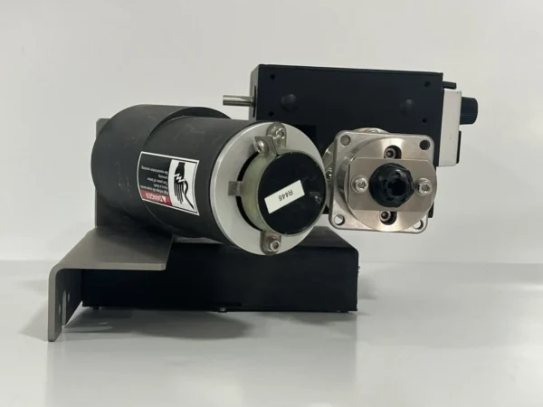 Jobin Yvon H10-61 UV-V Monochromator E Chamber CH1 EPD Monochromator - Image 2