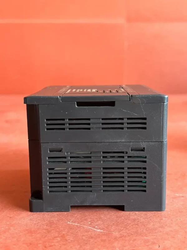 IC200UEX011-B GE FANUC MICRO CONTROLLER - Image 5