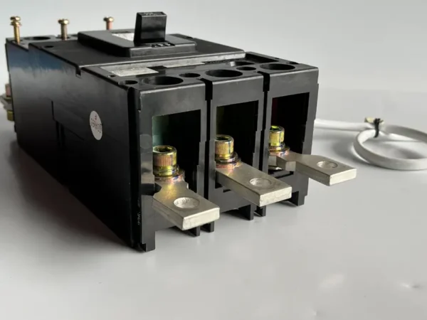 Fuji Electric BU-JSB3225 BU-JSB - Circuit Breaker - Image 3