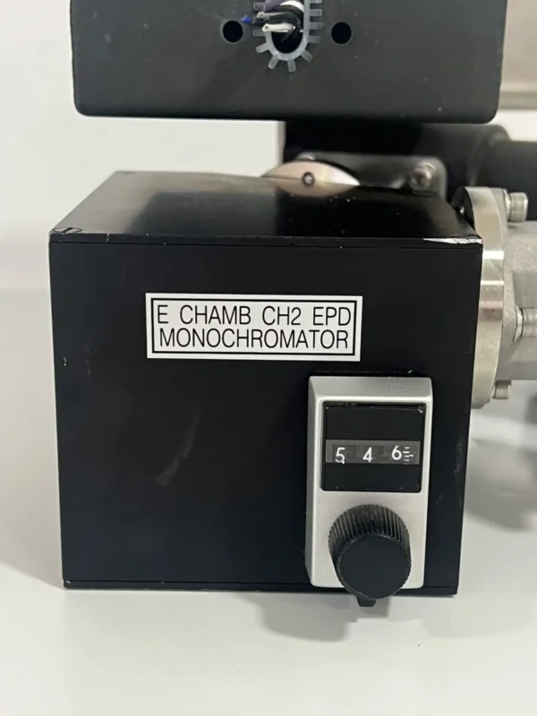 Jobin Yvon H10-61 UV-V Monochromator E Chamber CH1 EPD Monochromator - Image 8