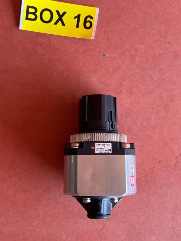 SMC SRH4011-03-R Regulator - Image 3