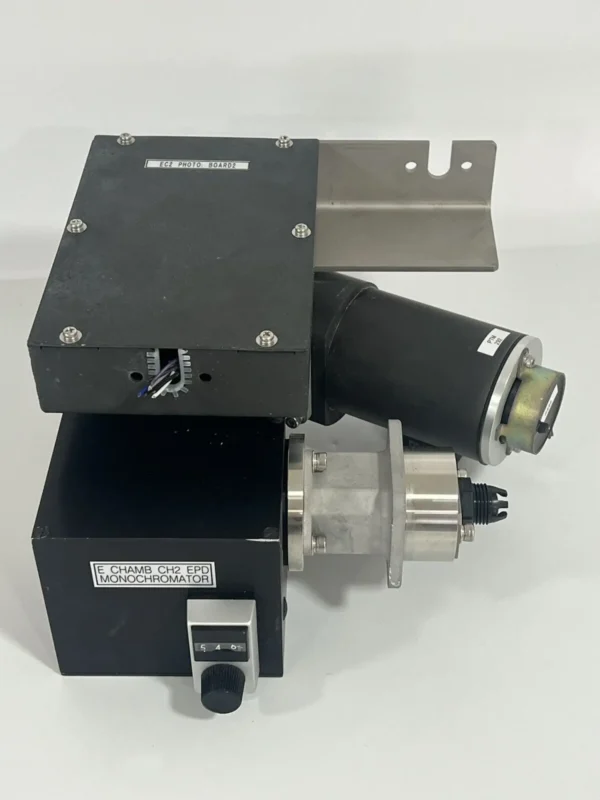 Jobin Yvon H10-61 UV-V Monochromator E Chamber CH1 EPD Monochromator - Image 6