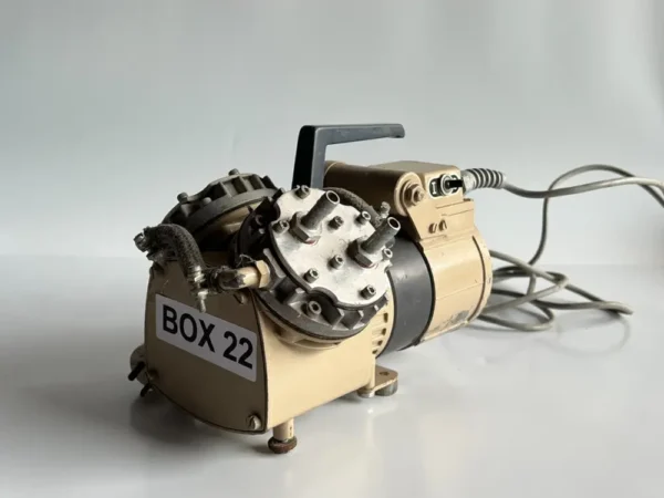 KNF N026.1.2AN.18 Diaphragm Vacuum Pump - Image 3