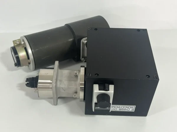 Jobin Yvon H10-61 UV-V Monochromator E Chamber CH1 EPD Monochromator - Image 6