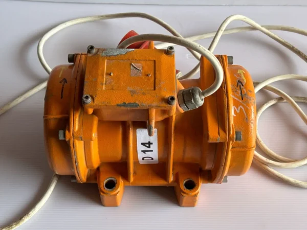 ITALVIBRAS VIBRATOR MOTOR MVSI 3/800-S90 - Image 5