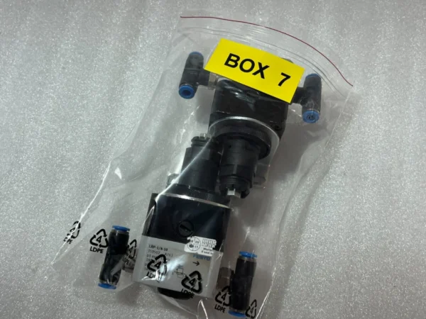 LOT OF 2 - FESTO LRP-1/4-10 159502 Precision pressure regulator - Image 3