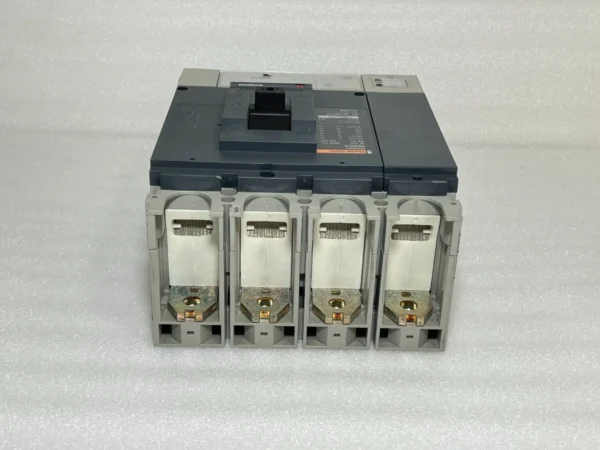 MERLIN GERIN COMPACT NS400 N CIRCUIT BREAKER - Image 6