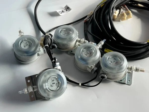 LOT OF 4 Huba Control Type 604.E010020 Adjustable Direct Pressure Control Switch - Image 3