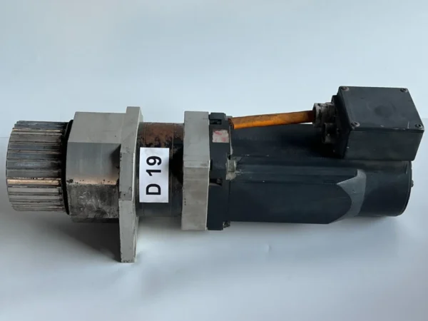 SELEMA VICKERS Brushless Servo Motor N-1-M4-030-31-02-03 - Image 3