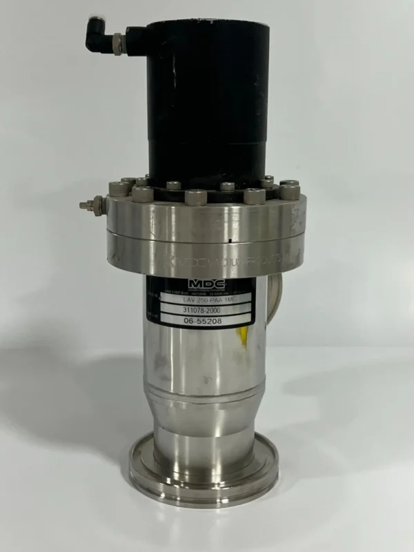 MDC LAV-250-PAA 1MC Right Angle Isolation Valve