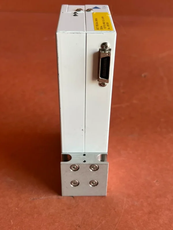 Fujikin P7000 - FCSP7102-4WS1-F2L-A3-NFN Mass Flow Controller - Image 4