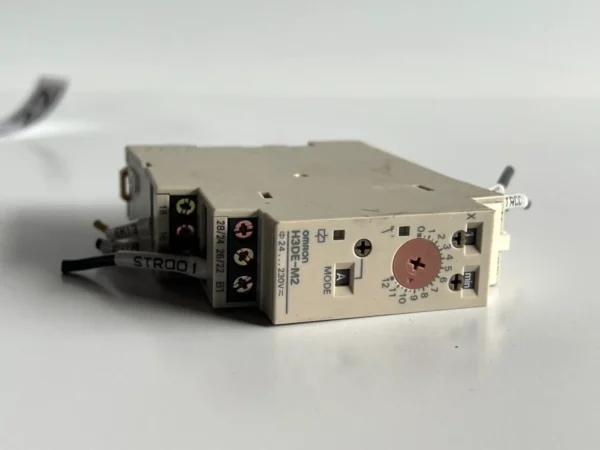 OMRON Time Relay H3DE-M2