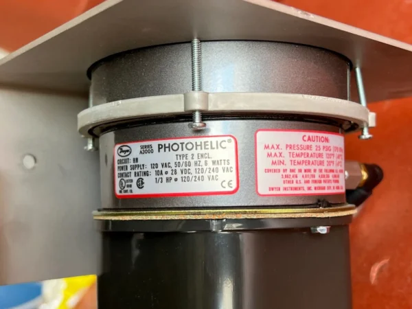 DWYER PHOTOHELIC A3000 SERIES GAUGE TYPE 2 - Image 4