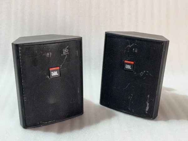 Lot of 2 JBL Control 25 Professional Indoor / Outdoor Speakers