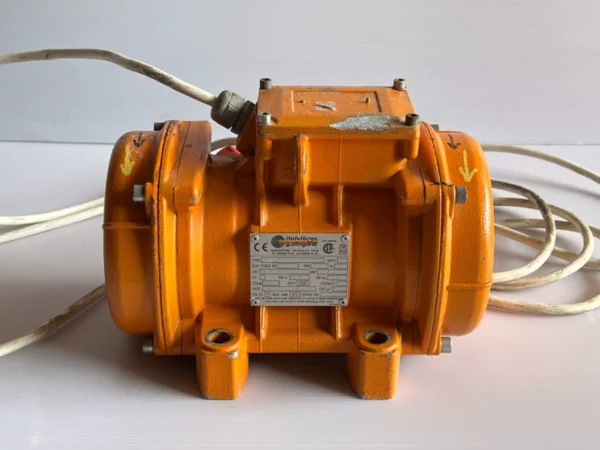 ITALVIBRAS VIBRATOR MOTOR MVSI 3/800-S90 - Image 3