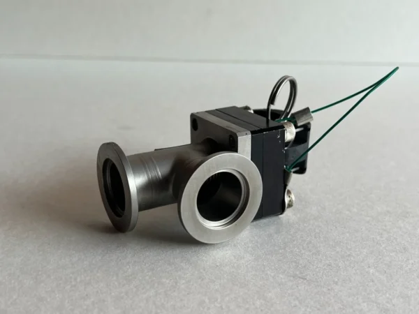 MKS Instruments CV25-K2K2-MTVV Manual Vacuum Isolation Valve - Image 4