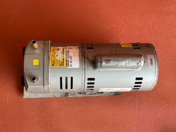 Gast 1423-105Q-G626X Vacuum Pump / 5KC48PN0202AX Marathon - Image 4