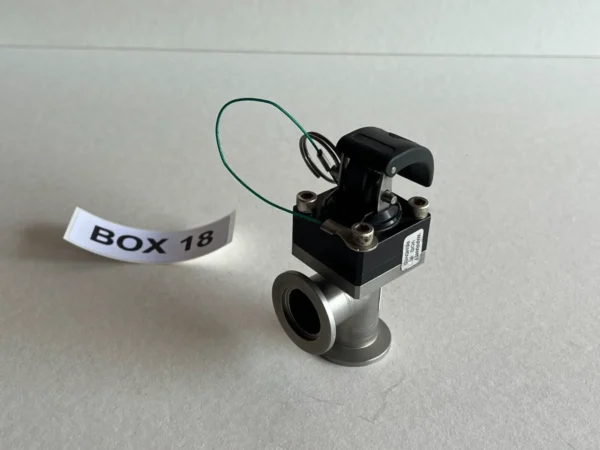 MKS Instruments CV25-K2K2-MTVV Manual Vacuum Isolation Valve - Image 3