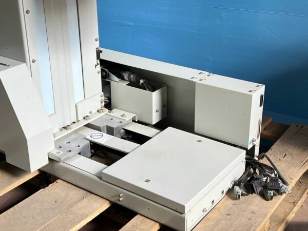 MITSUBISHI RC-1UHC-SAT07 INDUSTRIAL ROBOT CONTROLLER - Image 9