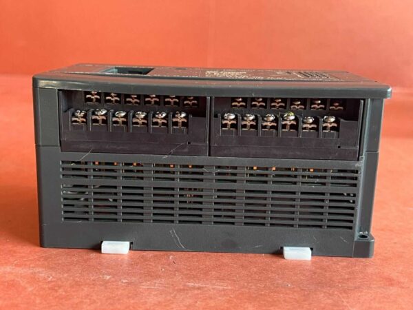GE Fanuc IC200UDR005-BF VersaMax Micro Controller - Image 4
