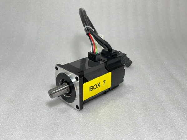 MITSUBISHI AC SERVO MOTOR HC-MF23-UE