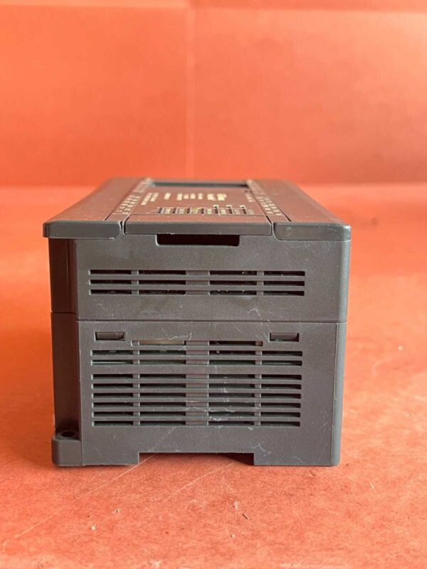 GE Fanuc IC200UDR005-BF VersaMax Micro Controller - Image 2