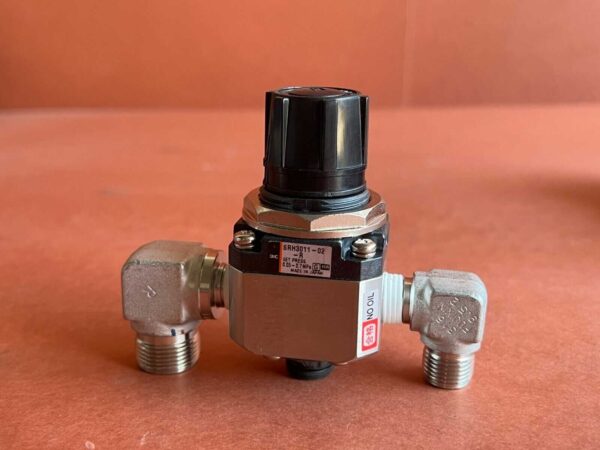 SMC SRH3011-02-R Pressure Regulator Precision Regulator - Image 3
