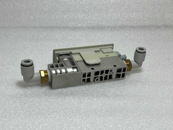 CKD Flow Sensor FSM2-NVF101-S083PN-P80 - Image 2