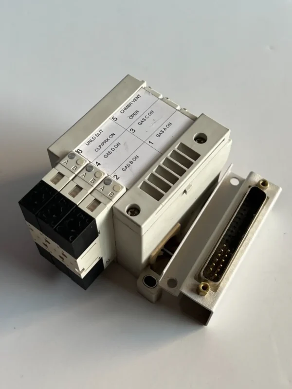 SMC 02-169731-00 Pneumatic Manifold - Image 4