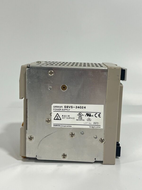 OMRON S8VS-24024 POWER SUPPLY - Image 3