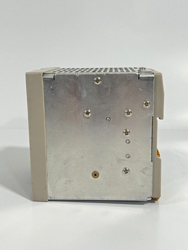 OMRON S8VS-24024 POWER SUPPLY - Image 4