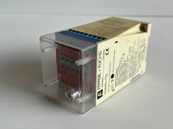 Pepperl + Fuchs WEM/Ex-FSU Frequency Current Converter - Image 3